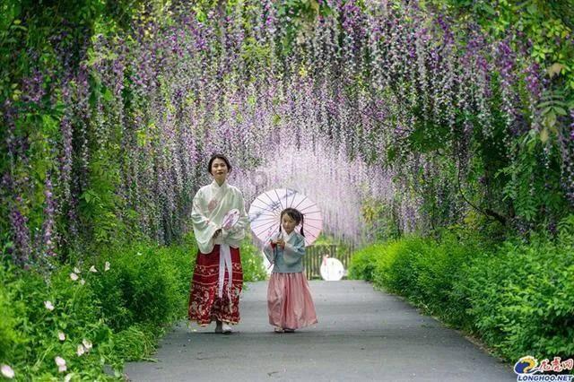 救援女同学